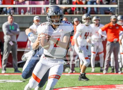 Thumbnail 1 in Corner Canyon vs. Skyridge (UHSAA 5A Semi-Final) photogallery.