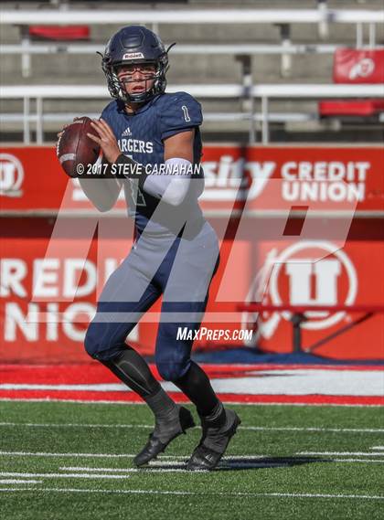 Thumbnail 1 in Corner Canyon vs. Skyridge (UHSAA 5A Semi-Final) photogallery.