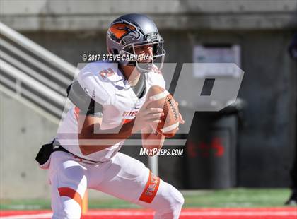 Thumbnail 3 in Corner Canyon vs. Skyridge (UHSAA 5A Semi-Final) photogallery.