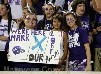 Thumbnail 1 in St. Xavier vs. Middletown (Crosstown Showdown) photogallery.