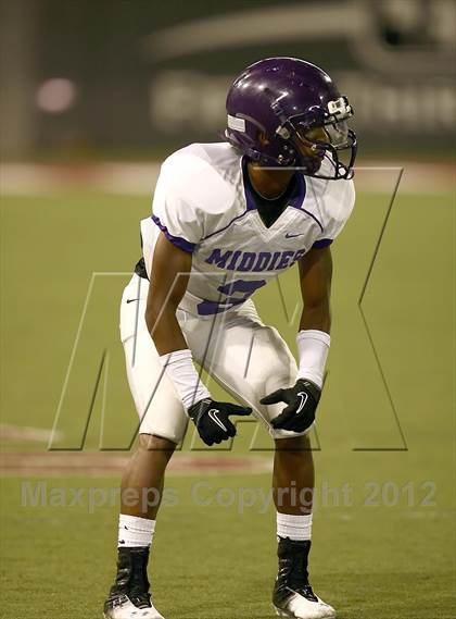Thumbnail 2 in St. Xavier vs. Middletown (Crosstown Showdown) photogallery.