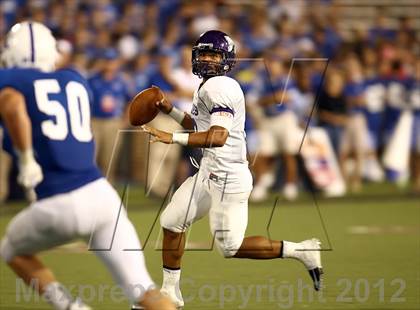 Thumbnail 2 in St. Xavier vs. Middletown (Crosstown Showdown) photogallery.