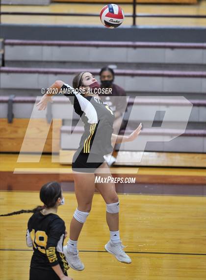Thumbnail 1 in St. Agnes Academy @ Pearland photogallery.