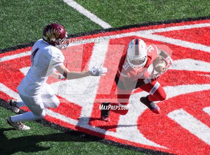 Thumbnail 1 in East vs. Maple Mountain (UHSAA 4A Semifinal) photogallery.