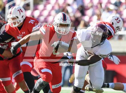 Thumbnail 1 in East vs. Maple Mountain (UHSAA 4A Semifinal) photogallery.