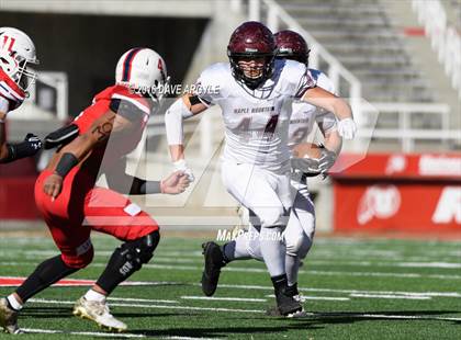Thumbnail 2 in East vs. Maple Mountain (UHSAA 4A Semifinal) photogallery.