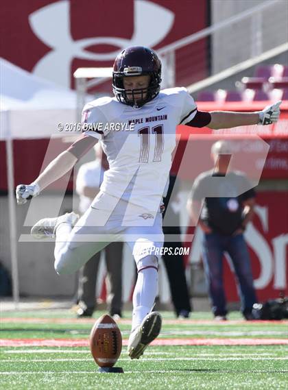 Thumbnail 3 in East vs. Maple Mountain (UHSAA 4A Semifinal) photogallery.