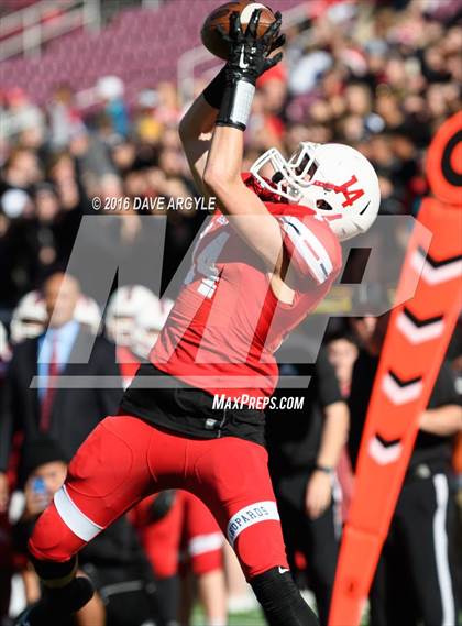 Thumbnail 2 in East vs. Maple Mountain (UHSAA 4A Semifinal) photogallery.