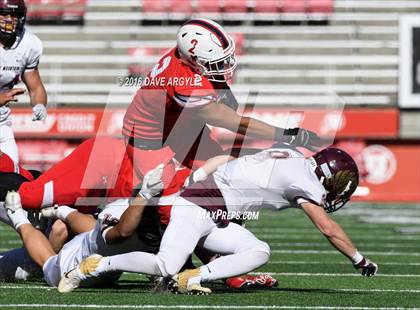 Thumbnail 1 in East vs. Maple Mountain (UHSAA 4A Semifinal) photogallery.
