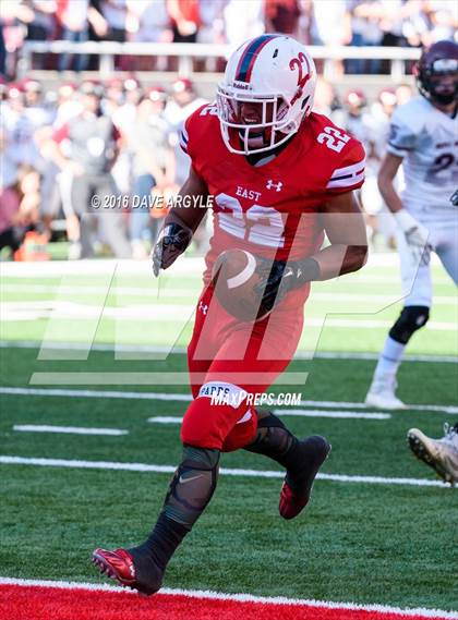 Thumbnail 1 in East vs. Maple Mountain (UHSAA 4A Semifinal) photogallery.