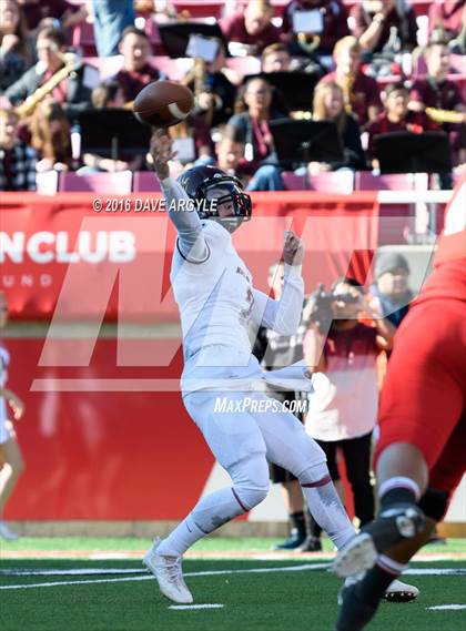Thumbnail 1 in East vs. Maple Mountain (UHSAA 4A Semifinal) photogallery.