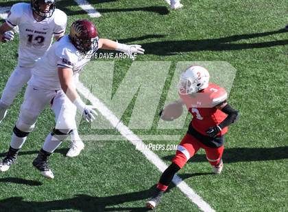 Thumbnail 1 in East vs. Maple Mountain (UHSAA 4A Semifinal) photogallery.