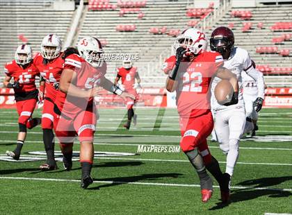 Thumbnail 1 in East vs. Maple Mountain (UHSAA 4A Semifinal) photogallery.