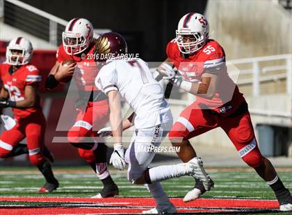 Thumbnail 2 in East vs. Maple Mountain (UHSAA 4A Semifinal) photogallery.