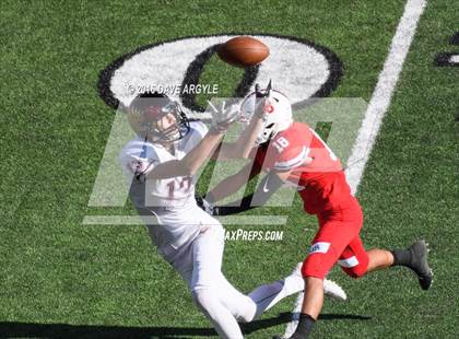 Thumbnail 1 in East vs. Maple Mountain (UHSAA 4A Semifinal) photogallery.