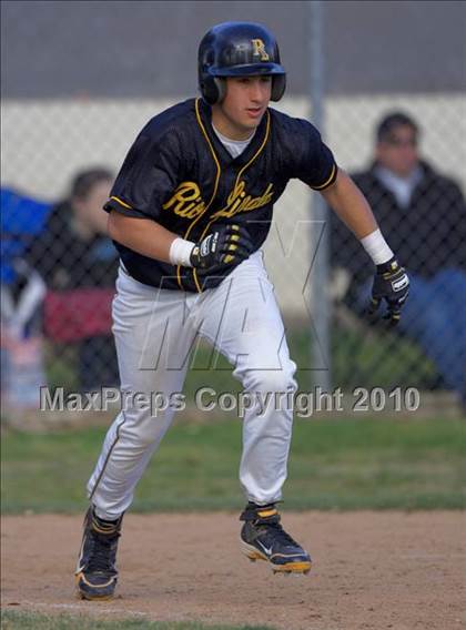 Thumbnail 1 in Rio Linda vs. Whitney (Cordova Easter Tournament) photogallery.