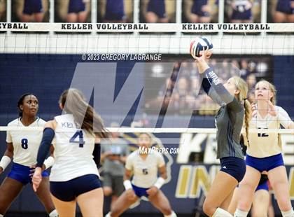 Thumbnail 3 in Byron Nelson vs Keller photogallery.