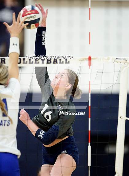 Thumbnail 1 in Byron Nelson vs Keller photogallery.