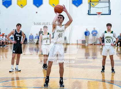 Thumbnail 2 in Parke Heritage vs. Northeastern (IHSAA 2A Regional 22 Championship) photogallery.