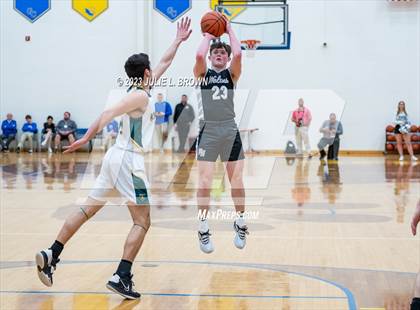 Thumbnail 2 in Parke Heritage vs. Northeastern (IHSAA 2A Regional 22 Championship) photogallery.