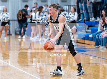 Thumbnail 1 in Parke Heritage vs. Northeastern (IHSAA 2A Regional 22 Championship) photogallery.