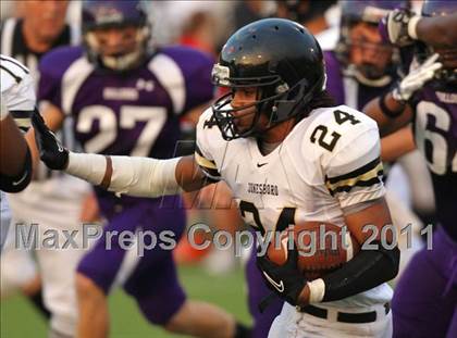 Thumbnail 1 in Jonesboro vs. Fayetteville photogallery.