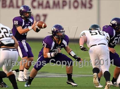 Thumbnail 1 in Jonesboro vs. Fayetteville photogallery.