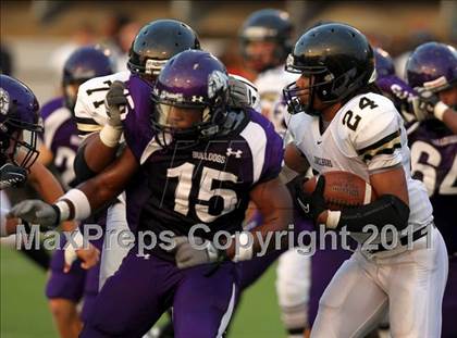 Thumbnail 2 in Jonesboro vs. Fayetteville photogallery.