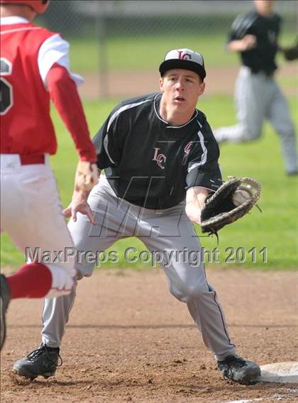 Thumbnail 3 in Laguna Creek vs. San Juan (Land Park Easter Tournament) photogallery.