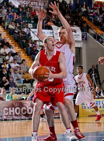 Thumbnail 3 in Jamesville-DeWitt vs. Tappan Zee (NYSPHSAA Class A Semifinal) photogallery.