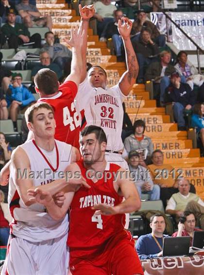 Thumbnail 3 in Jamesville-DeWitt vs. Tappan Zee (NYSPHSAA Class A Semifinal) photogallery.