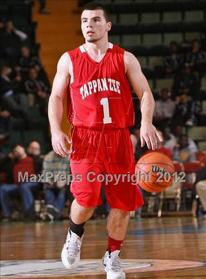 Thumbnail 3 in Jamesville-DeWitt vs. Tappan Zee (NYSPHSAA Class A Semifinal) photogallery.