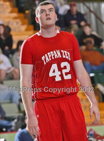 Thumbnail 3 in Jamesville-DeWitt vs. Tappan Zee (NYSPHSAA Class A Semifinal) photogallery.