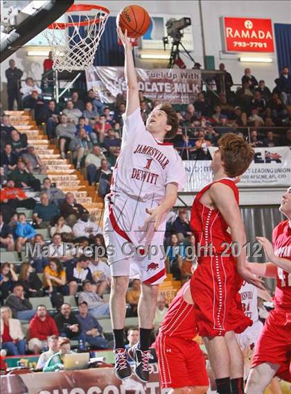 Thumbnail 1 in Jamesville-DeWitt vs. Tappan Zee (NYSPHSAA Class A Semifinal) photogallery.