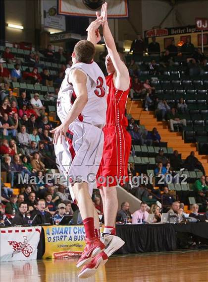 Thumbnail 2 in Jamesville-DeWitt vs. Tappan Zee (NYSPHSAA Class A Semifinal) photogallery.