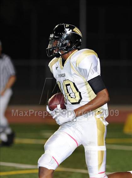 Thumbnail 1 in Pioneer @ Natomas photogallery.