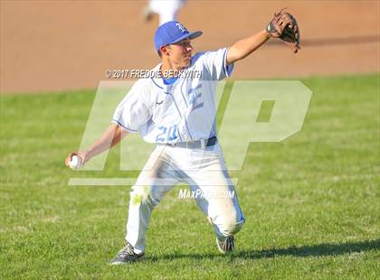 Thumbnail 3 in Tom Bean @ Ector photogallery.