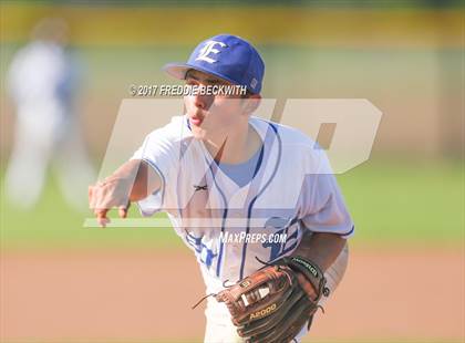 Thumbnail 1 in Tom Bean @ Ector photogallery.
