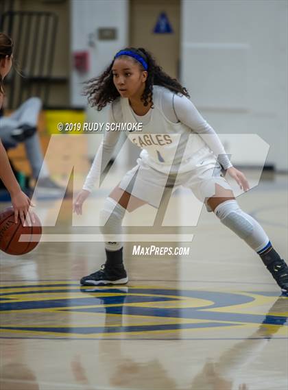 Thumbnail 2 in Fallbrook @ San Pasqual photogallery.