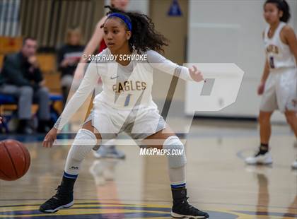 Thumbnail 1 in Fallbrook @ San Pasqual photogallery.