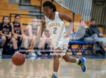 Thumbnail 2 in Fallbrook @ San Pasqual photogallery.
