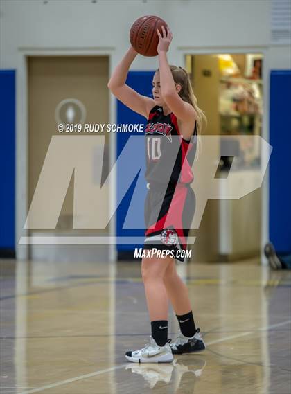 Thumbnail 3 in Fallbrook @ San Pasqual photogallery.