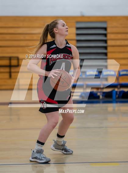 Thumbnail 1 in Fallbrook @ San Pasqual photogallery.