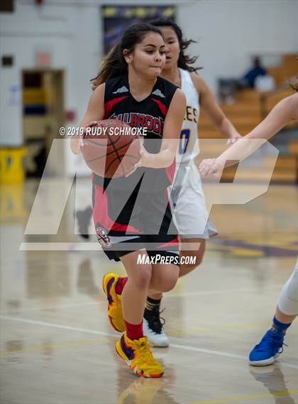 Thumbnail 2 in Fallbrook @ San Pasqual photogallery.