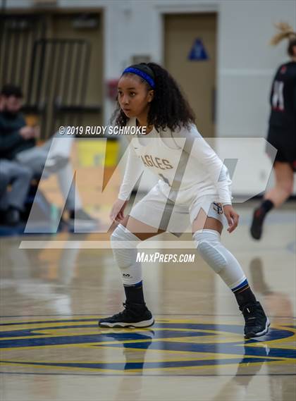 Thumbnail 2 in Fallbrook @ San Pasqual photogallery.