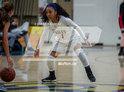Thumbnail 3 in Fallbrook @ San Pasqual photogallery.