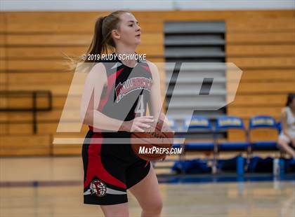 Thumbnail 1 in Fallbrook @ San Pasqual photogallery.