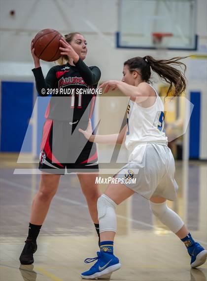 Thumbnail 1 in Fallbrook @ San Pasqual photogallery.