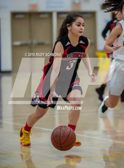 Thumbnail 2 in Fallbrook @ San Pasqual photogallery.