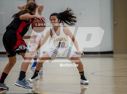 Thumbnail 3 in Fallbrook @ San Pasqual photogallery.